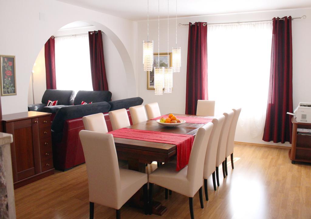 Villa Grand Pinea Čilipi Habitación foto